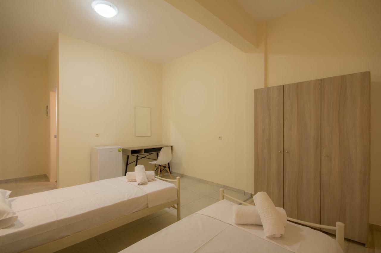 Bed and Breakfast Luca Mare Gouvia Exterior foto