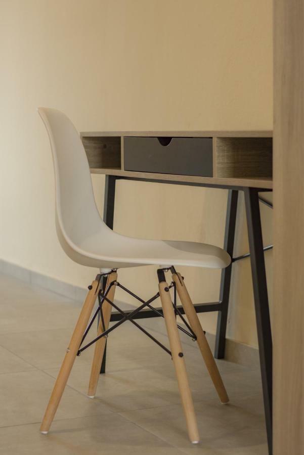 Bed and Breakfast Luca Mare Gouvia Exterior foto